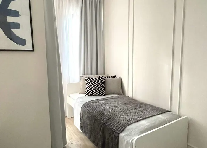 Lägenhet Wyspa Solna By Vacation - Basen, Sauna, Jacuzzi, Silownia W Cenie